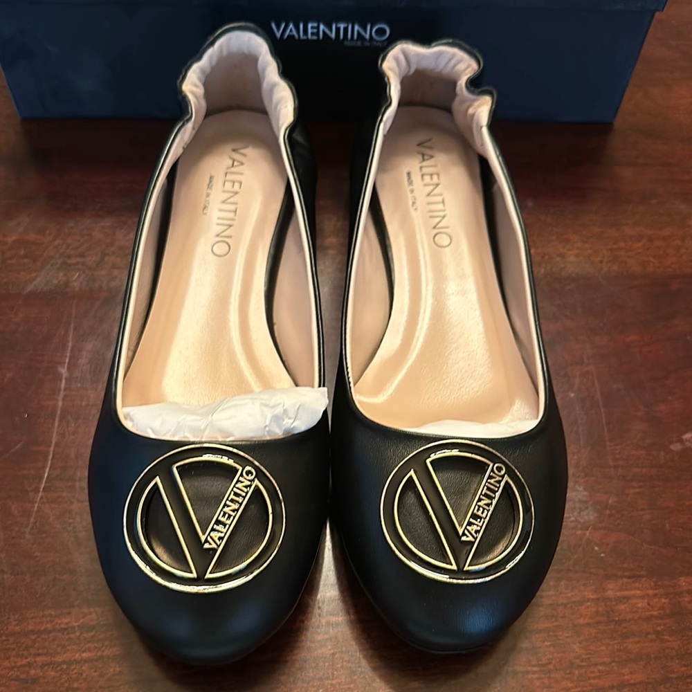 Valentino Calliope Women’s Black Size 9